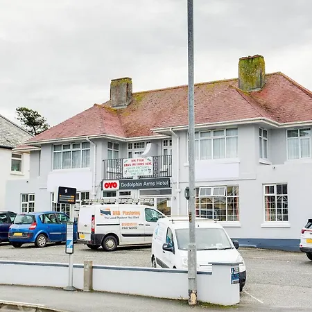 Oyo Godolphin Arms Otel New Quay