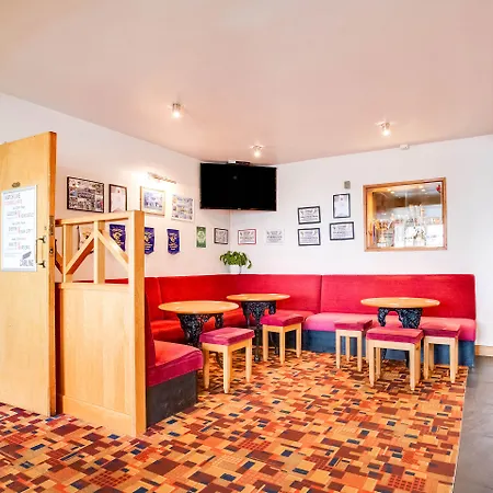 Otel Oyo Godolphin Arms New Quay