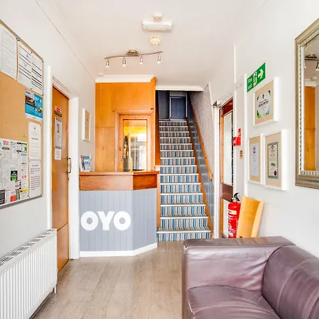 Oyo Godolphin Arms New Quay