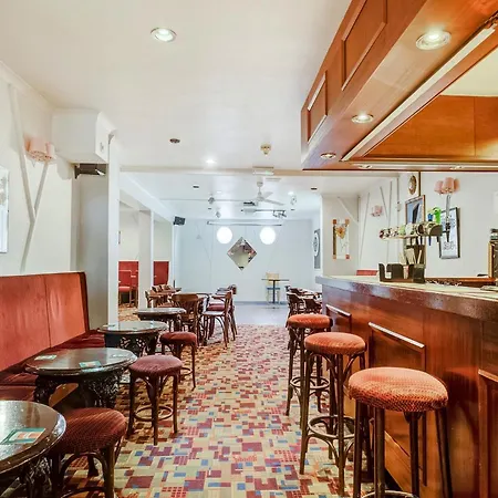 Oyo Godolphin Arms