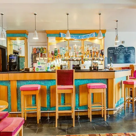 Oyo Godolphin Arms Otel 3*